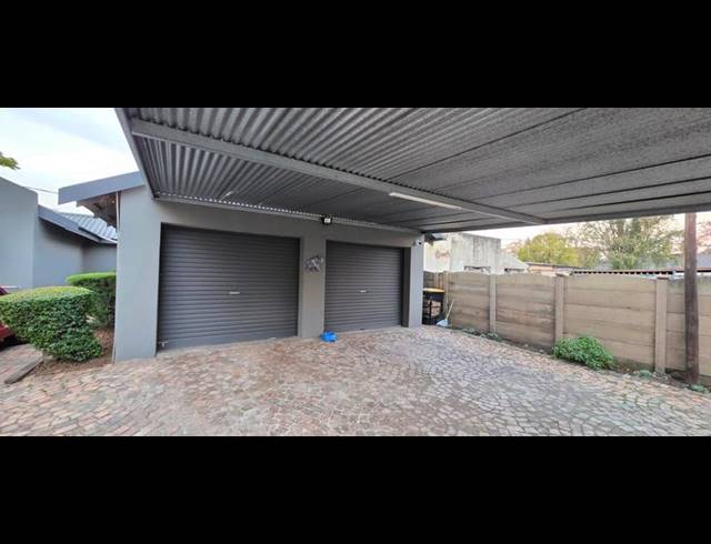 4 BEDROOM HOUSE FOR SALE IN THREE RIVERS
